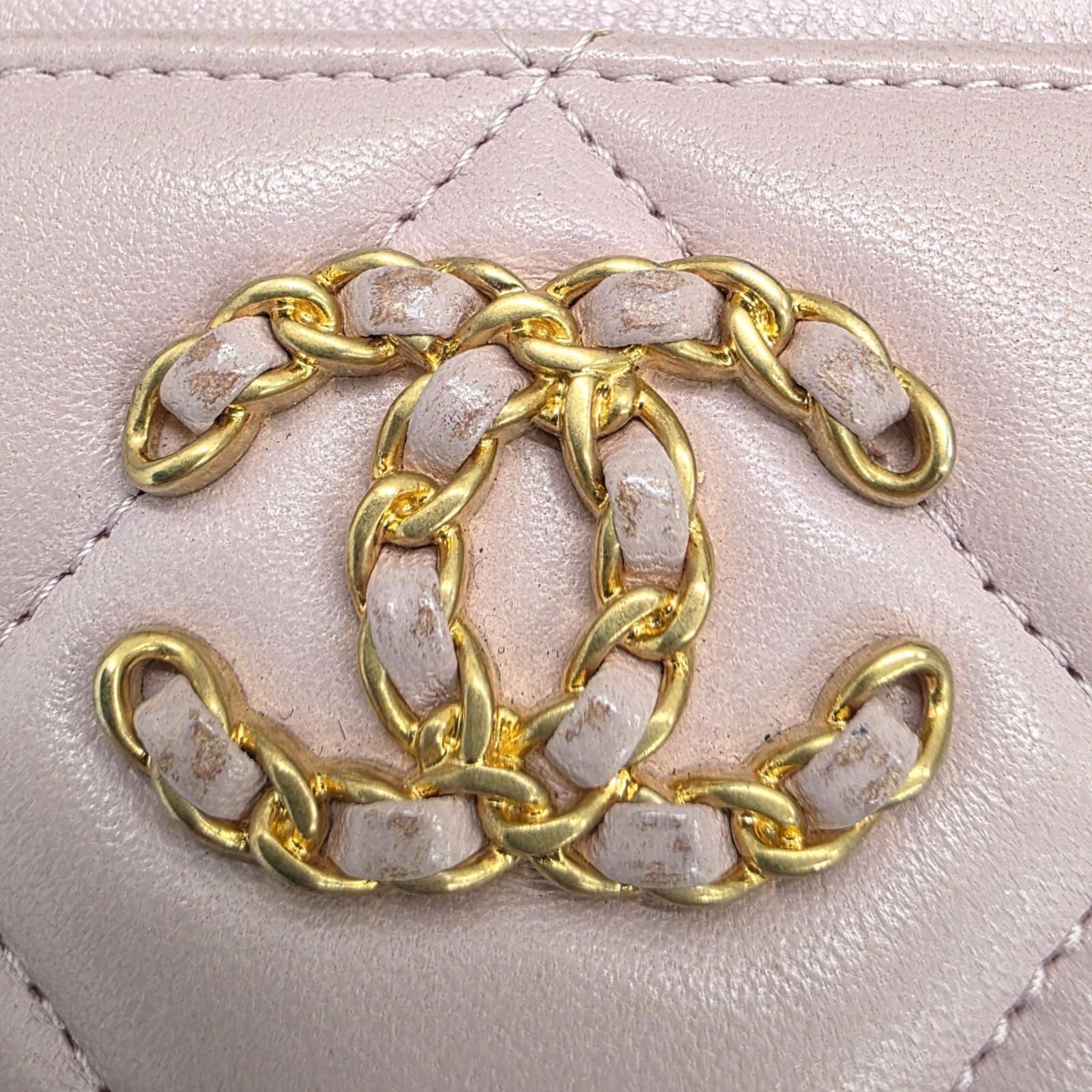 Chanel 19 Card Case — view 5