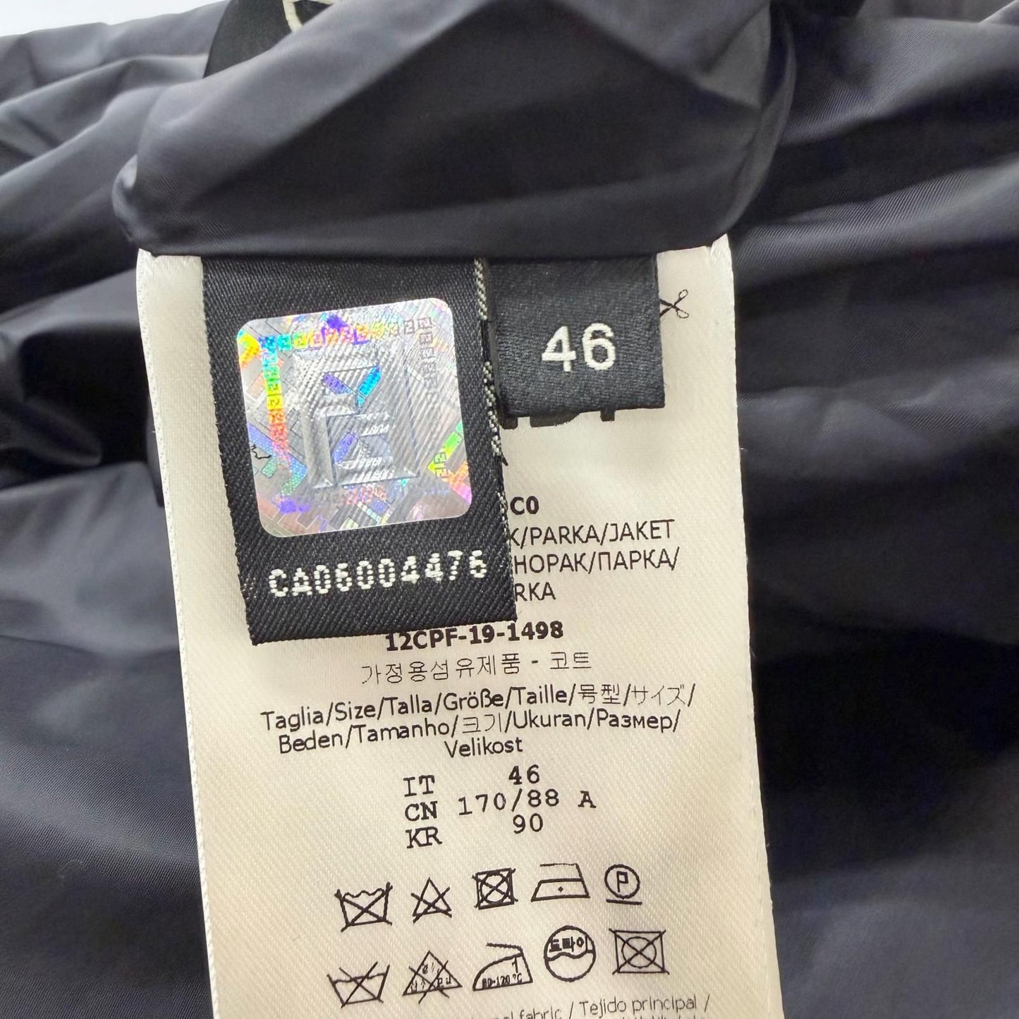 Fendi Striped Pattern Glossy Hooded Padded Coat Black 46 — view 9