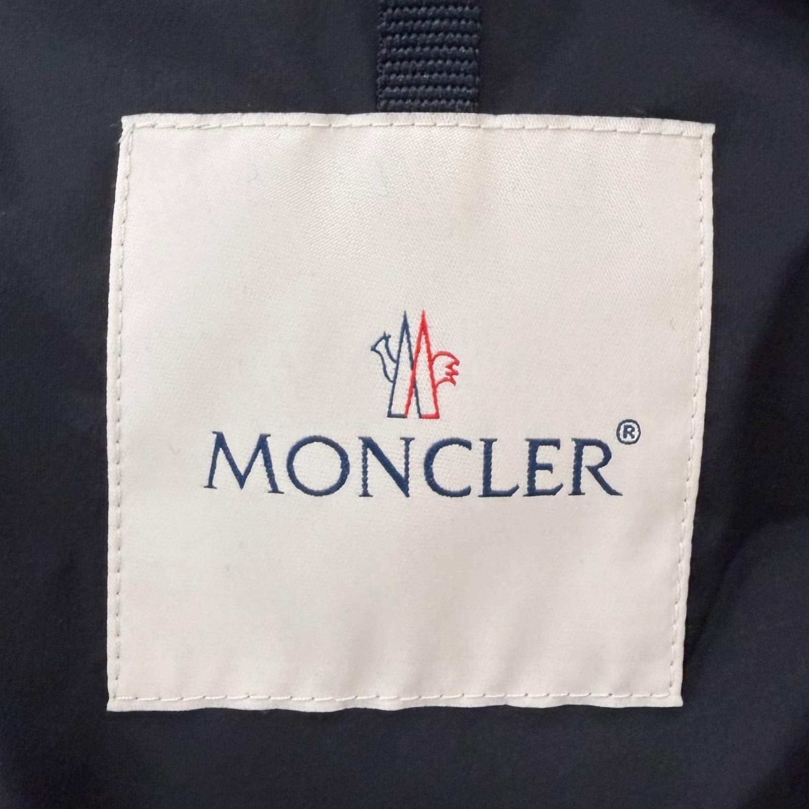 Moncler Reims Giubbotto Leather Logo Patch Hooded Down Jacket Black 1 Hanger — view 8