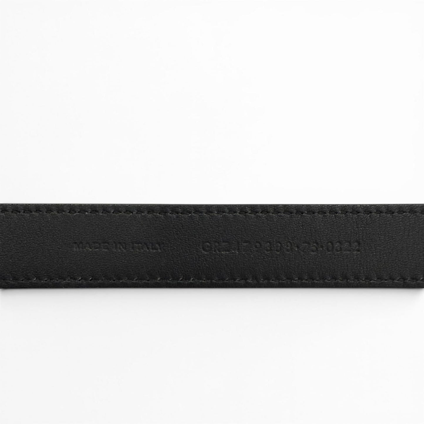 Saint Laurent Narrow Belt Dull Finish YSL Logo Leather Black — view 9
