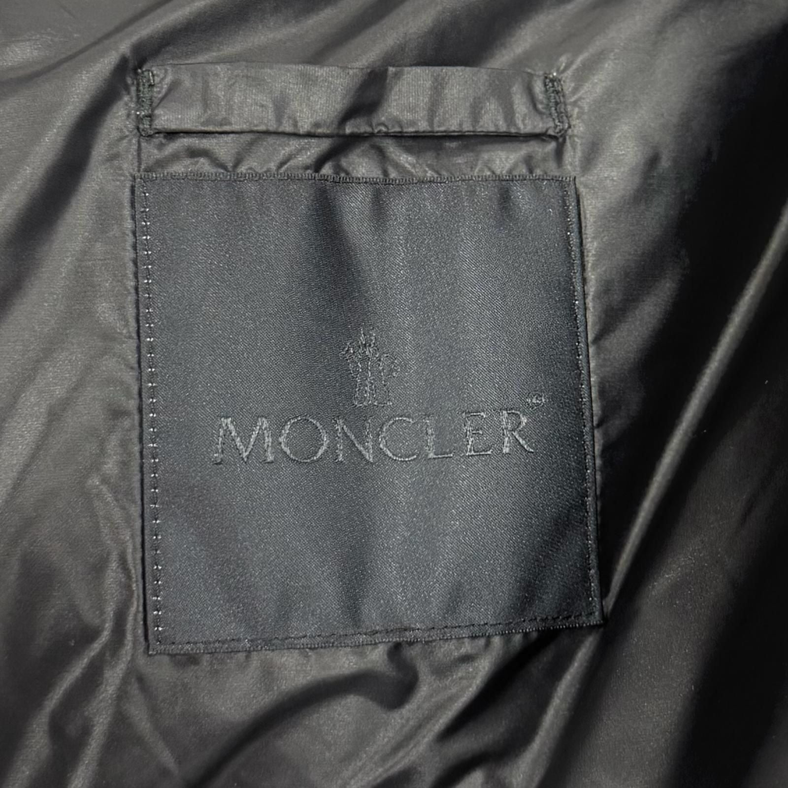 Moncler Cerise Logo Patch Stand Color Zip Up Coat Black 4 — view 8