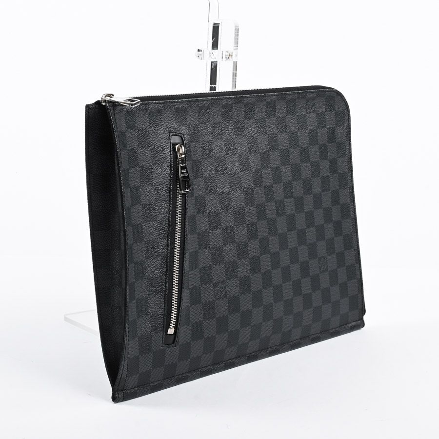 Louis Vuitton Clutch Poche Document — view 2