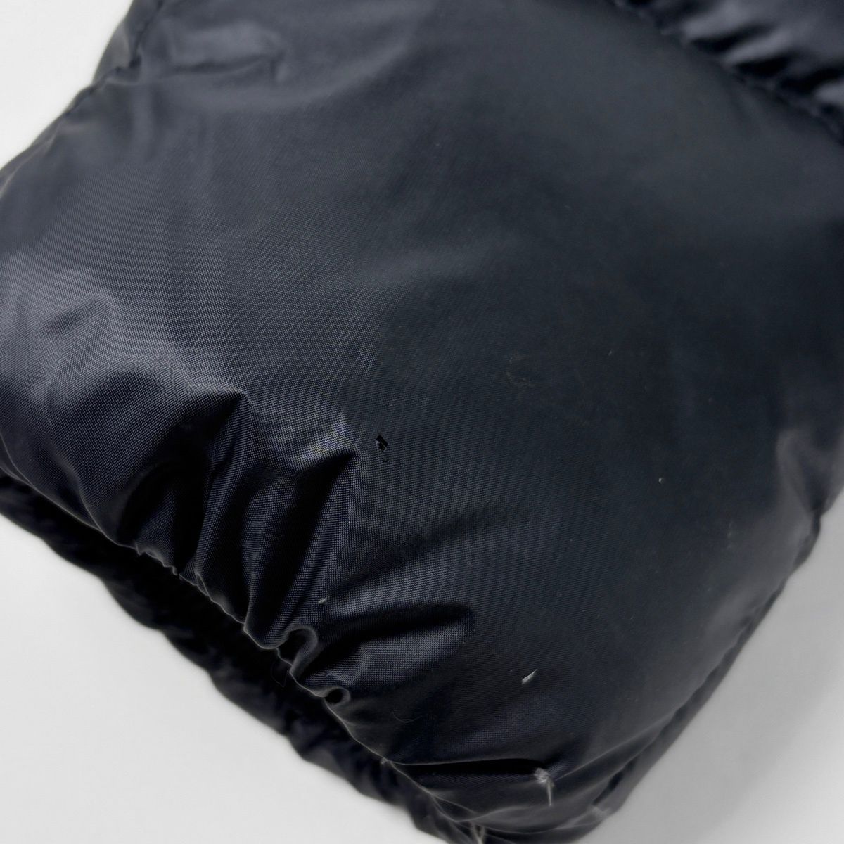Moncler Torcyn Down Jacket Black — view 6