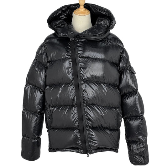 Moncler Neuvic Down Jacket Black