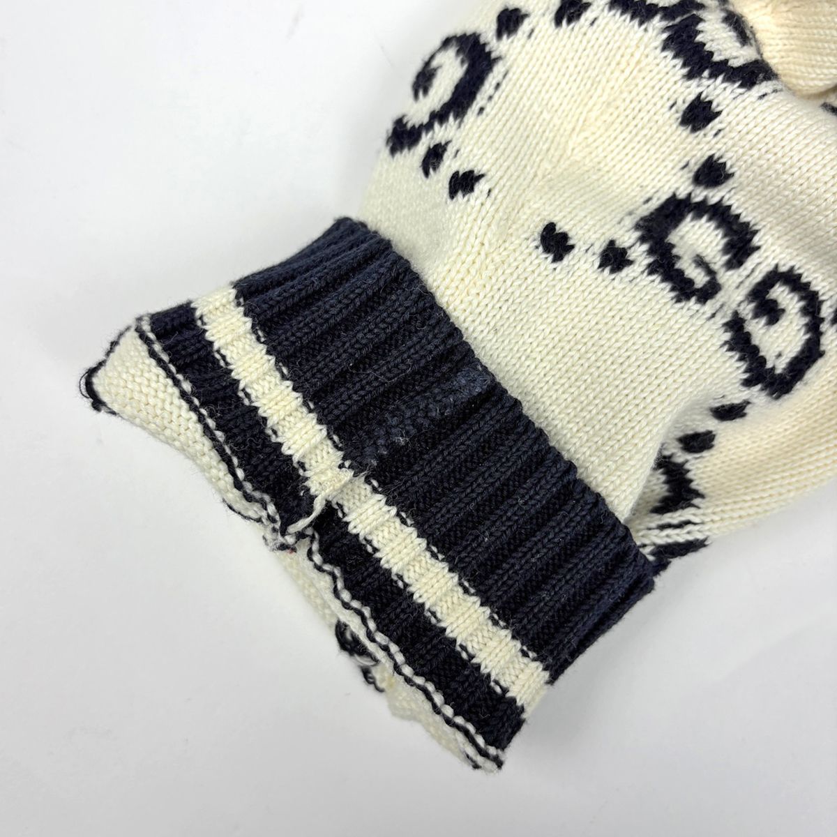 Gucci Logo Knit GG Pattern Top Cotton White Sweater — view 3