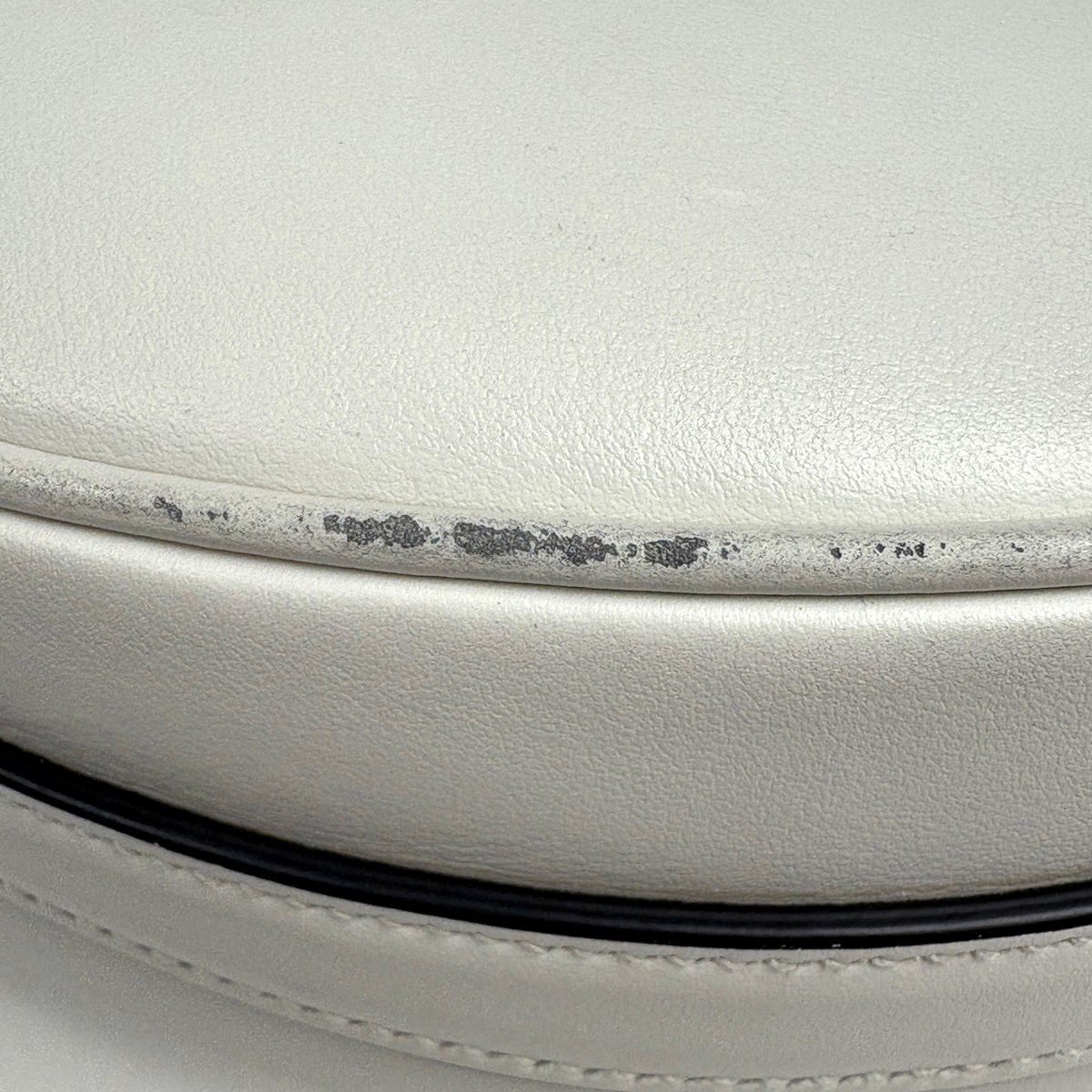 Prada Shoulder Bag Leather White — view 3