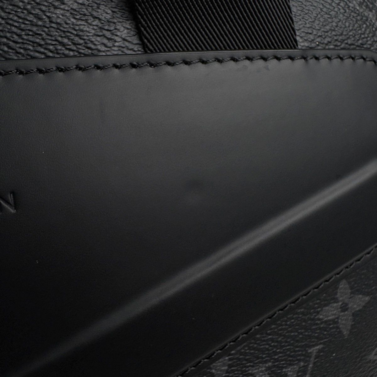 Louis Vuitton Voyage Messenger Bag Monogram Eclipse Noir Gray — view 5