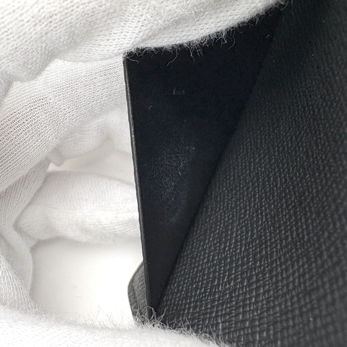 Louis Vuitton Organizer de Poche Card Case Monogram Eclipse Noir — view 4