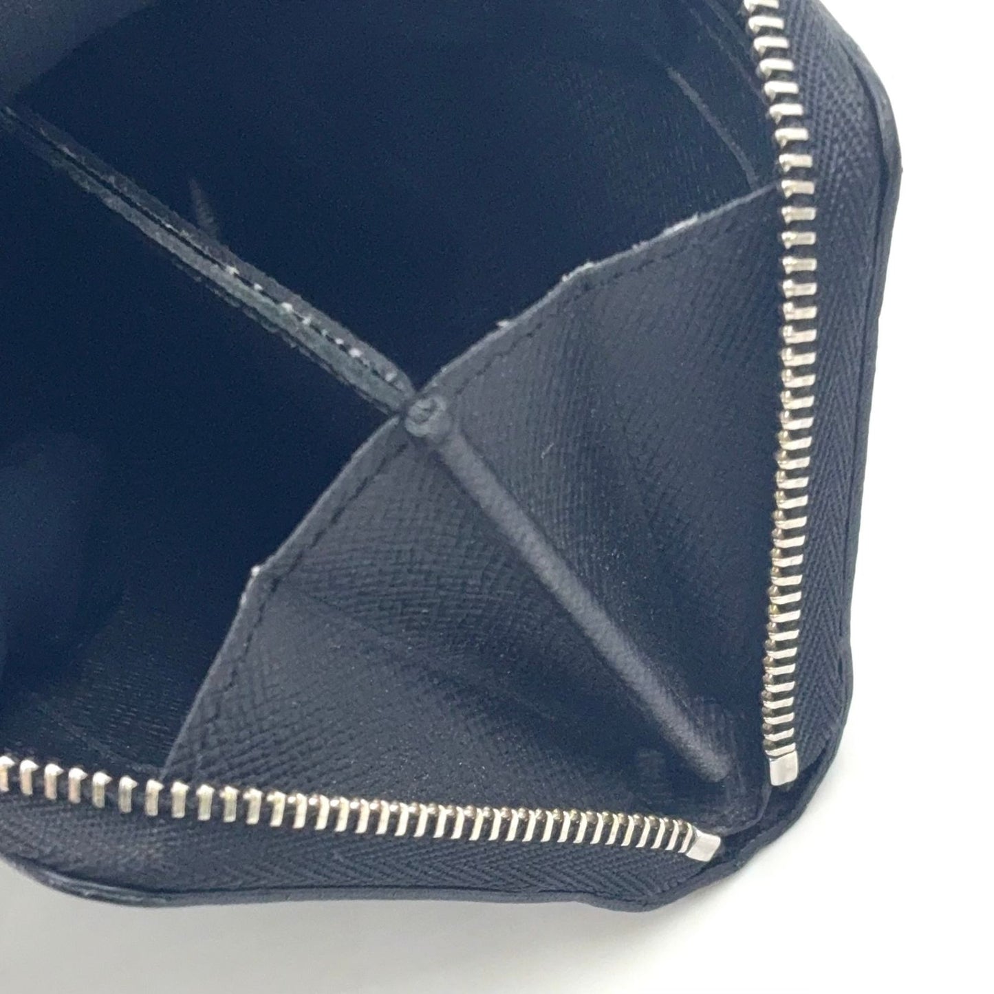 Louis Vuitton Zippy Coin Purse Taiga Ardoise Leather Black Wallet Silver — view 9