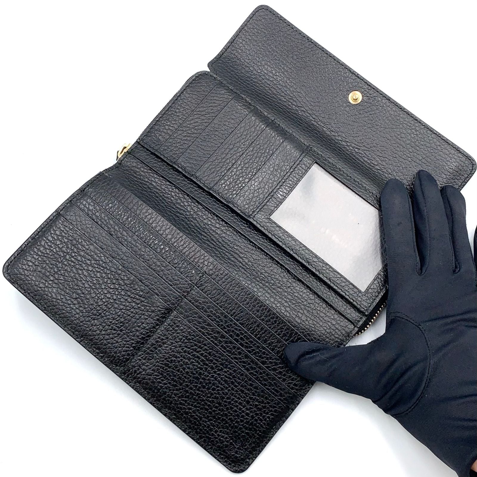 Gucci Interlocking Trifold Leather Black Wallet Gold — view 3