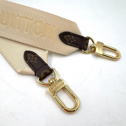 Louis Vuitton LV On The Go Coin Case Canvas Ivory Shoulder Strap Gold — view 3