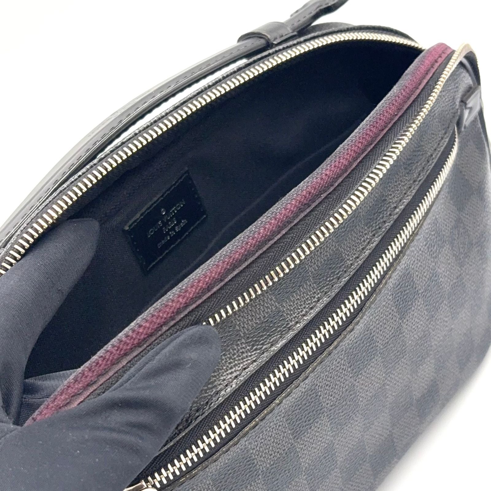 Louis Vuitton Ambler Damier Graphite Leather Black Belt Bag Silver — view 6