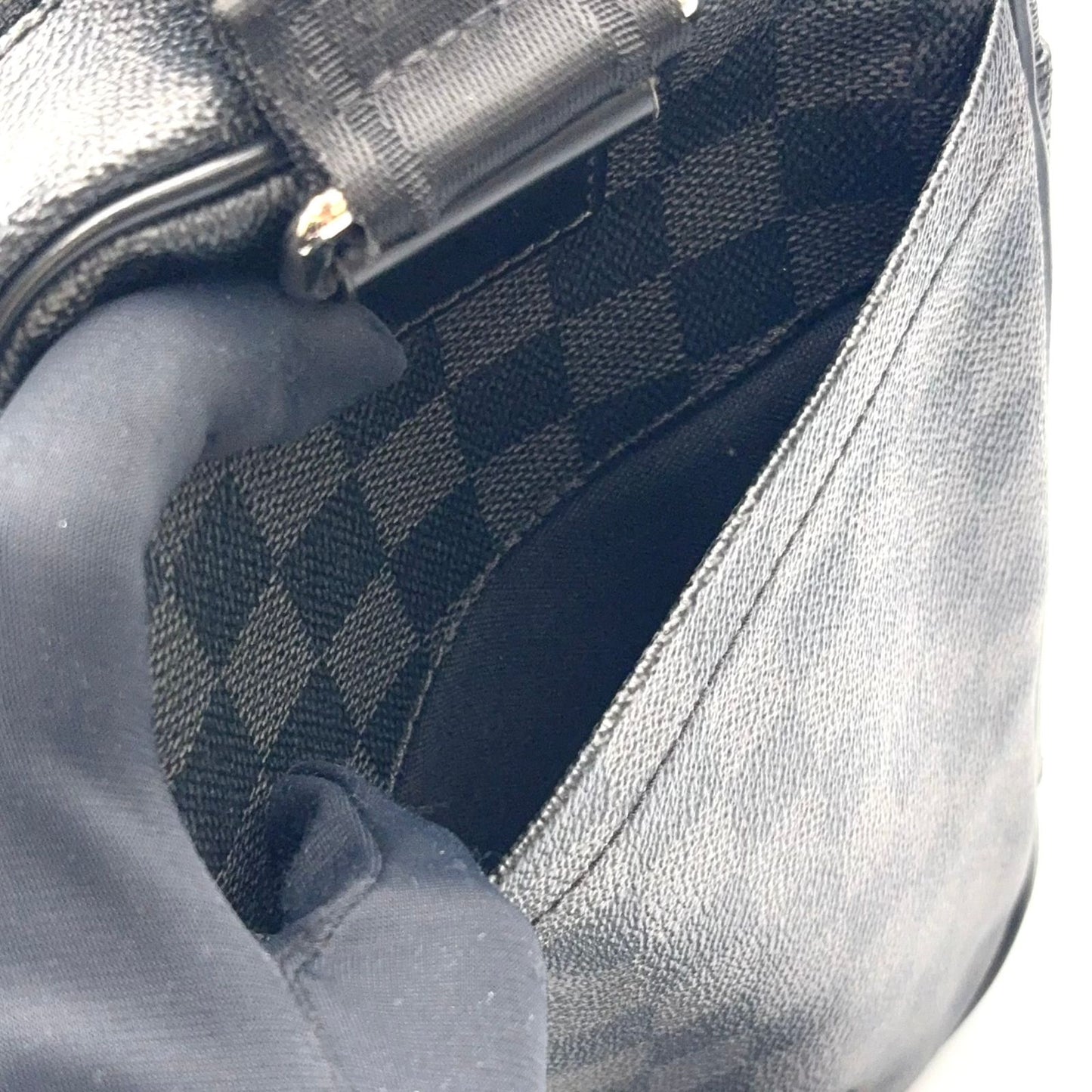 Louis Vuitton Ambler Damier Graphite Leather Black Belt Bag Silver — view 8