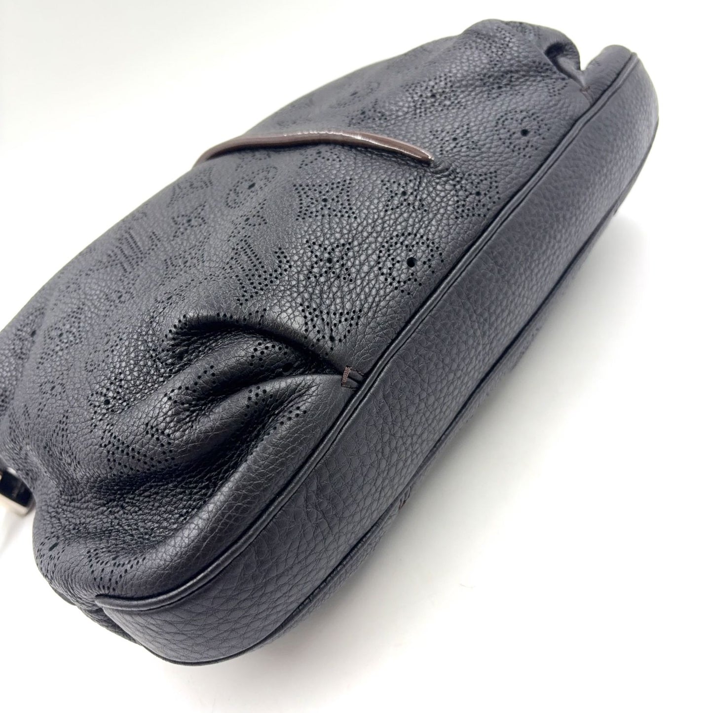 Louis Vuitton Selene PM Noir Mahina 2-Way Shoulder Leather Dark Brown Black — view 7