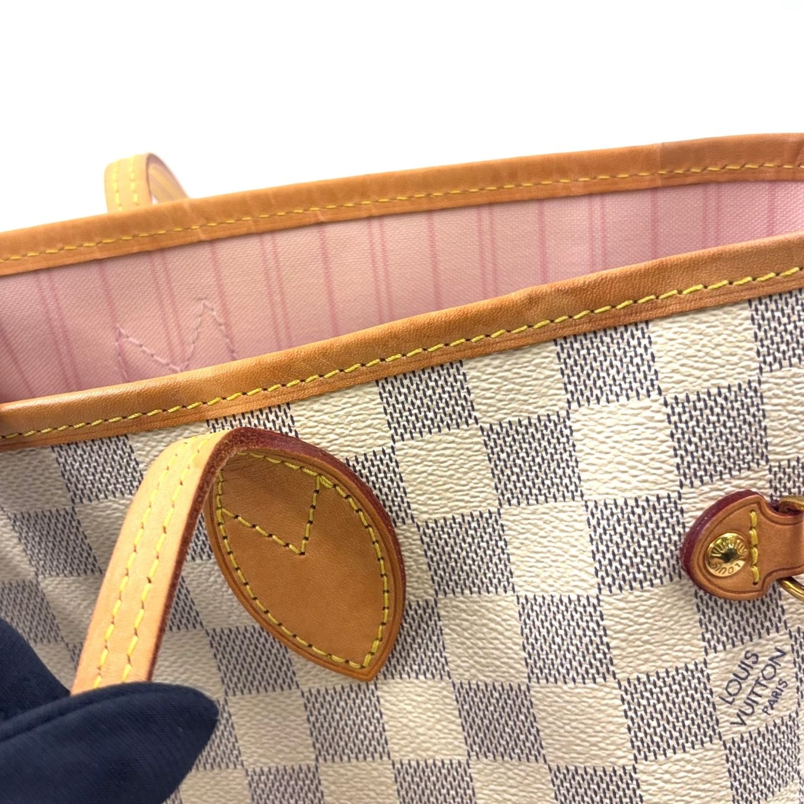 Louis Vuitton Neverfull Damier Azur Rose Velours Initial Leather White Light — view 7
