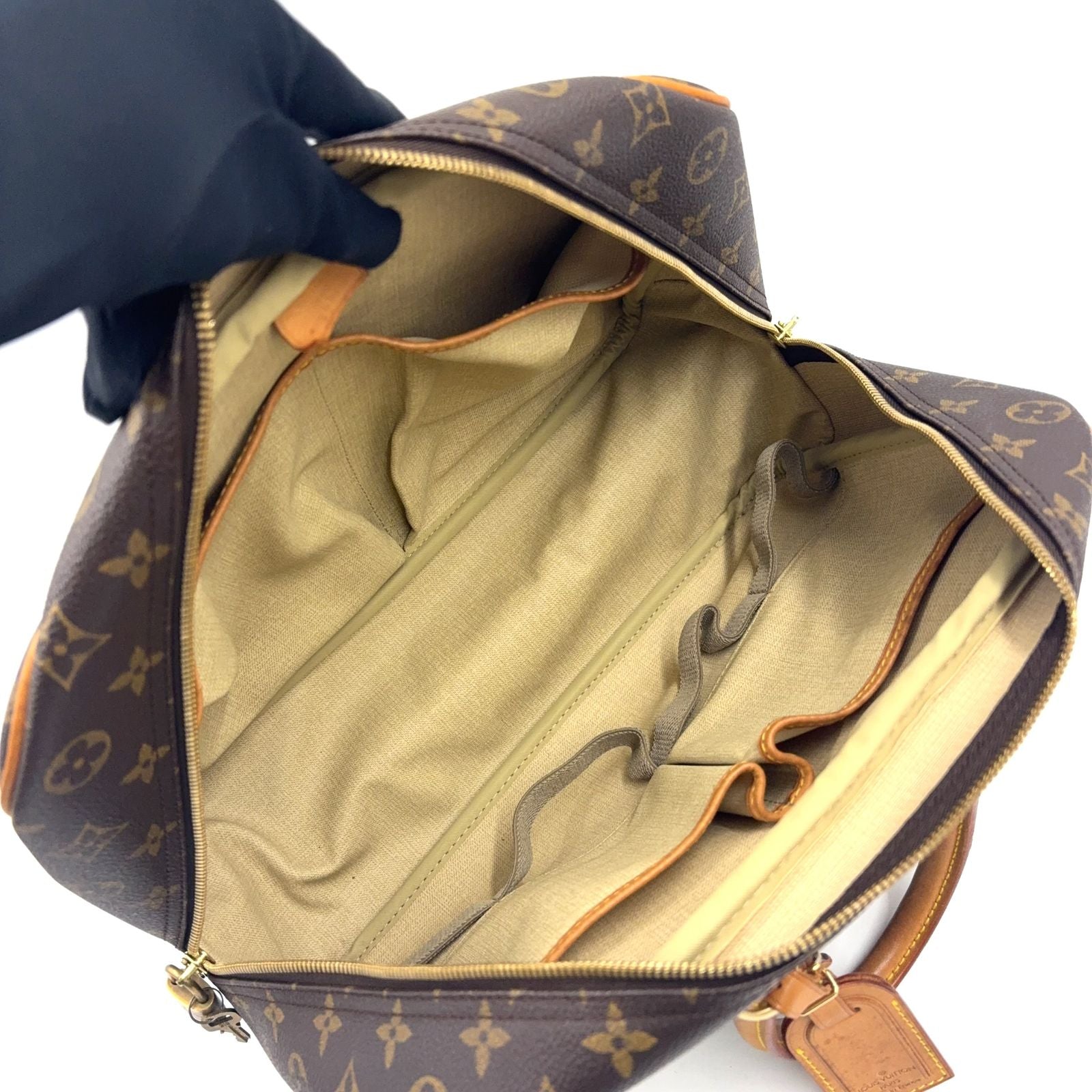 Louis Vuitton Deauville Bowling Vanity Monogram Leather Brown Handbag Gold — view 3
