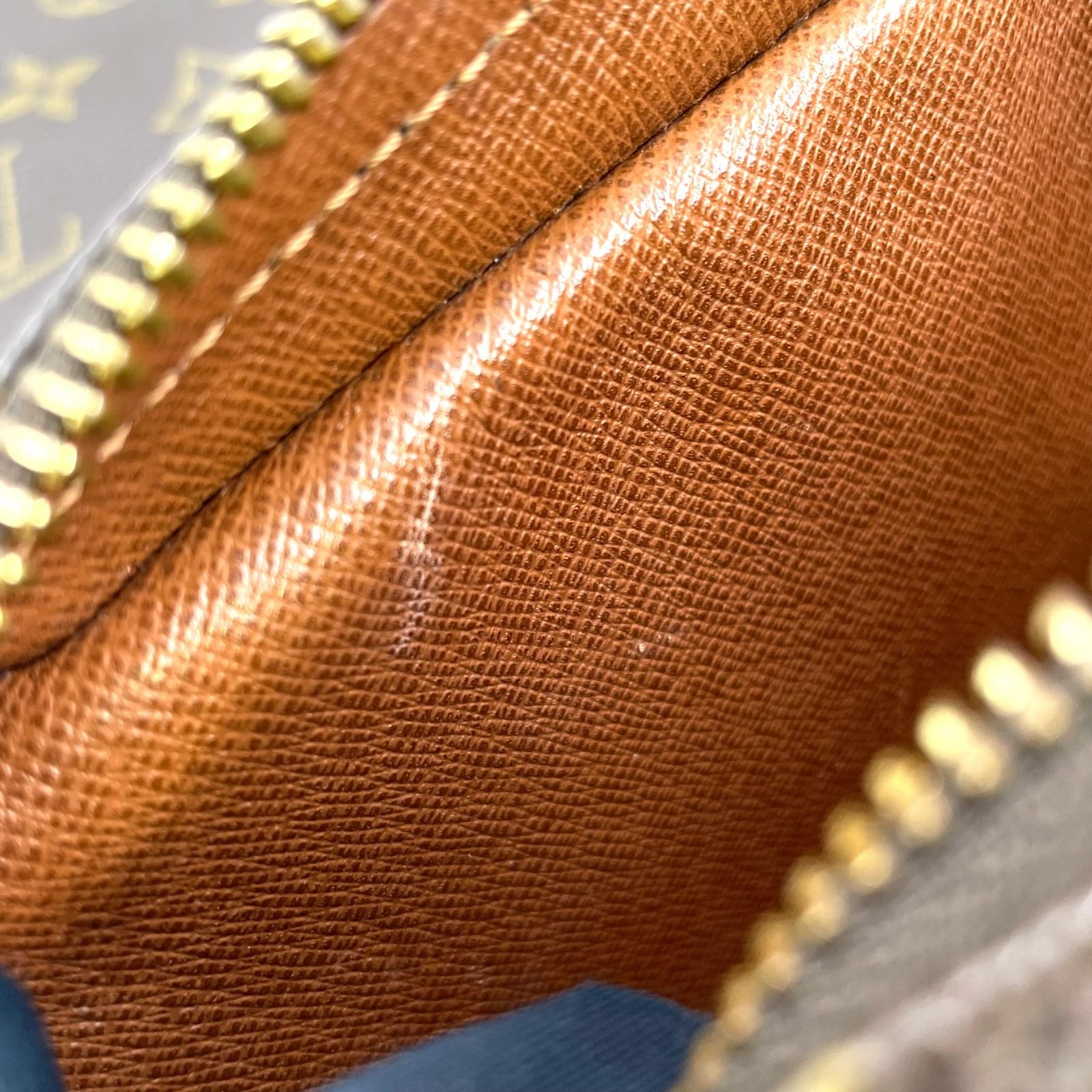 Louis Vuitton Saint Germain 28 Monogram Leather Brown Shoulder Bag Gold — view 7