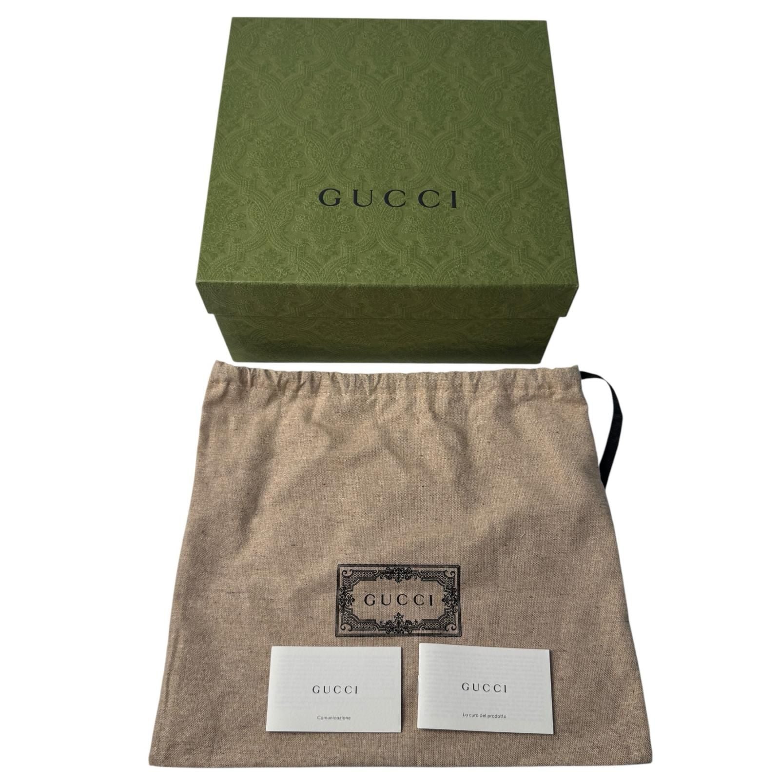 Gucci Interlocking Harness Dog Leather Pet Accessory — view 9
