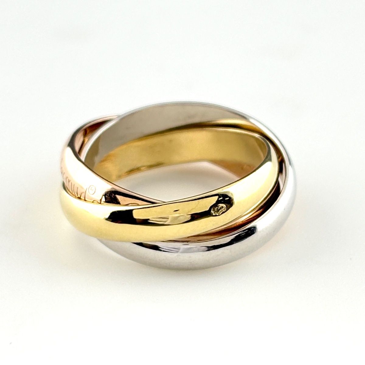 Cartier Trinity Ring YG Yellow Gold — view 2
