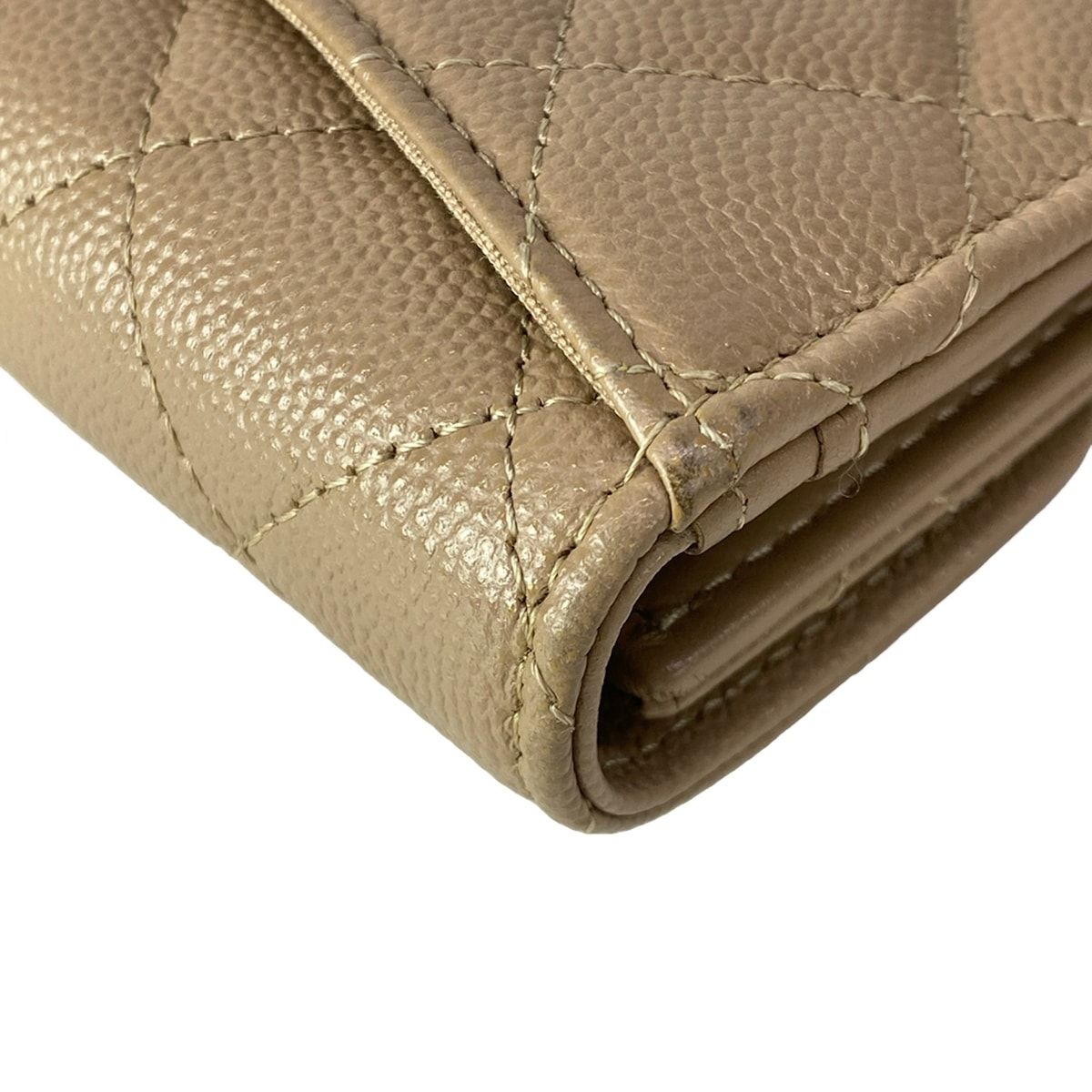 Chanel Trifold Wallet Quilted Beige Gold CC Logo — view 7