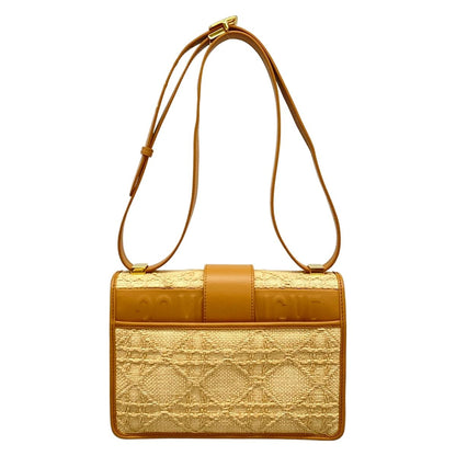 Dior Shoulder Bag 30 Montaigne Flap Beige Brown Gold — view 3