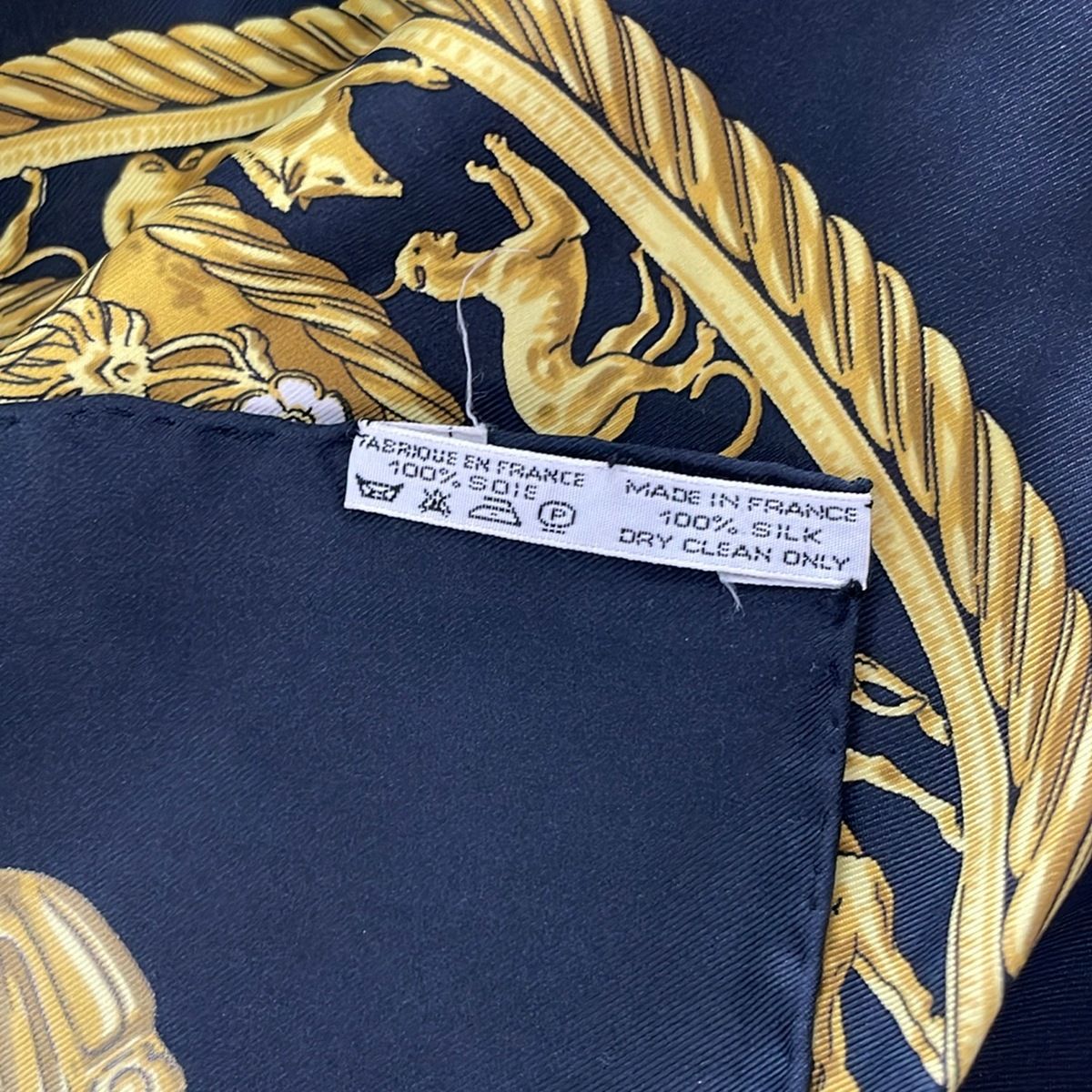 Hermes Scarf Carre 90 Black Yellow Multi les Cavaliers D'or — view 3