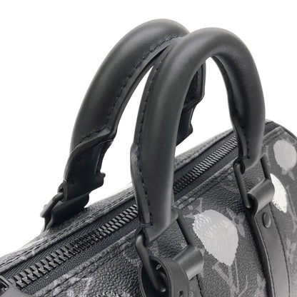 Louis Vuitton Monogram Eclipse Keepall Bandouliere 25 cm Boston — view 6
