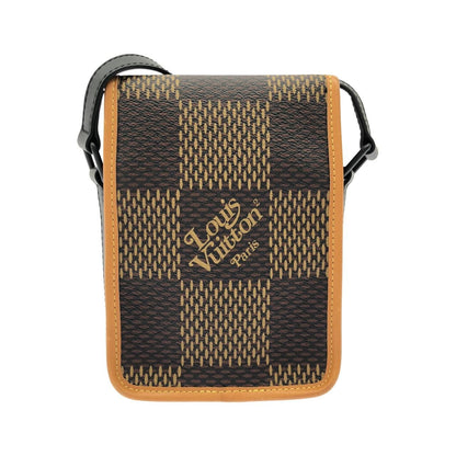 Louis Vuitton Damier Giant Amazon Messenger Shoulder — view 2