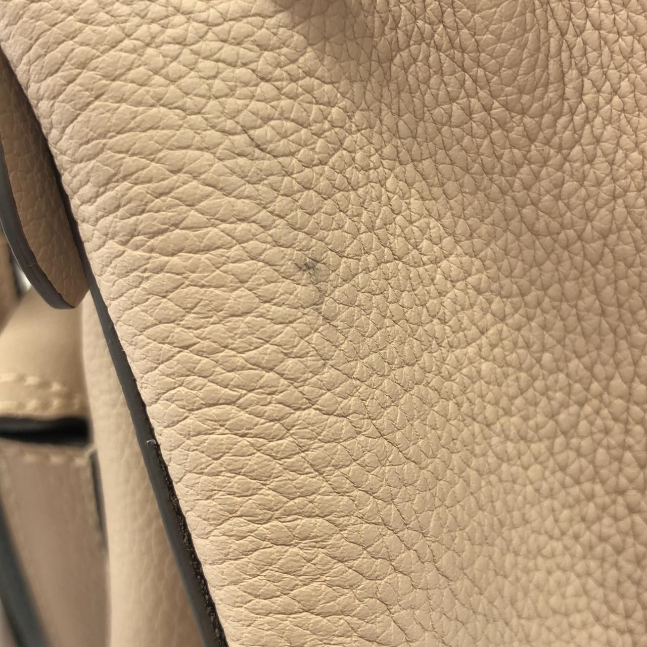 Louis Vuitton Lockme Bucket Shoulder — view 4