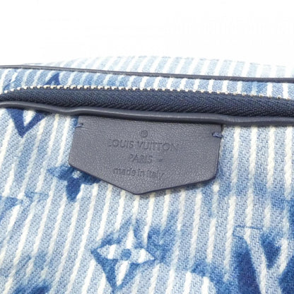Louis Vuitton Water Monogram Outdoor Pochette Shoulder — view 4