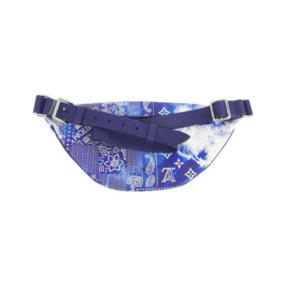 Louis Vuitton Monogram Bandana Discovery Bum Bag PM — view 2