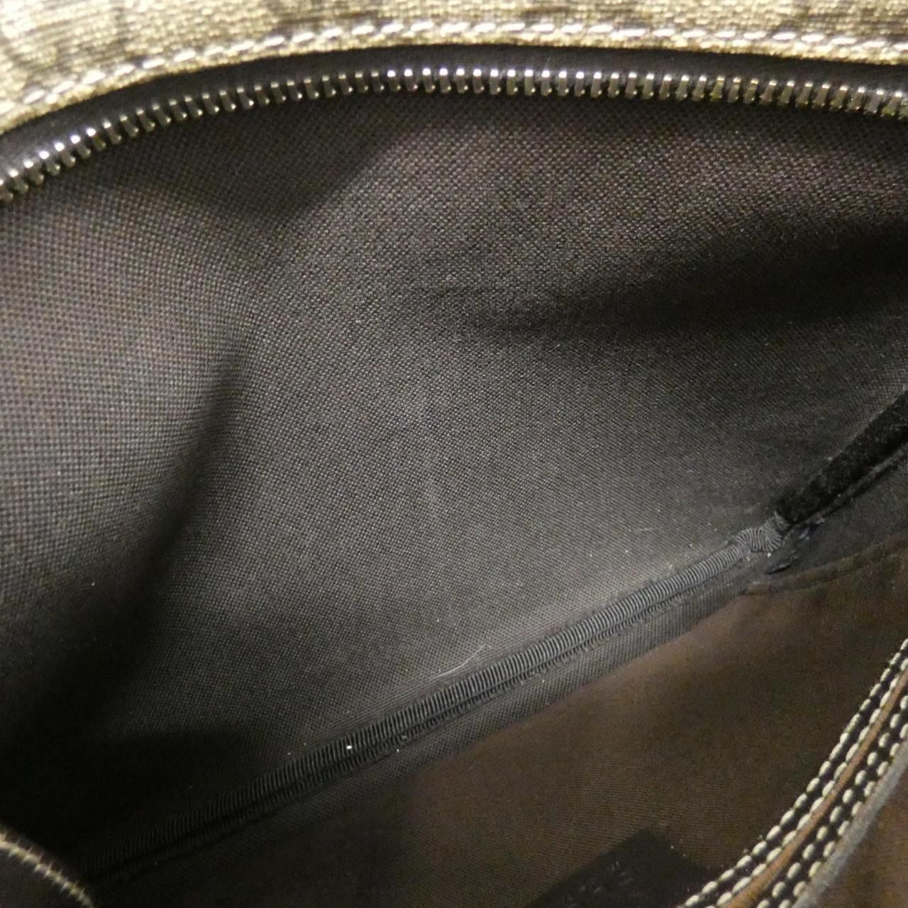Gucci Shoulder Bag Beige — view 9