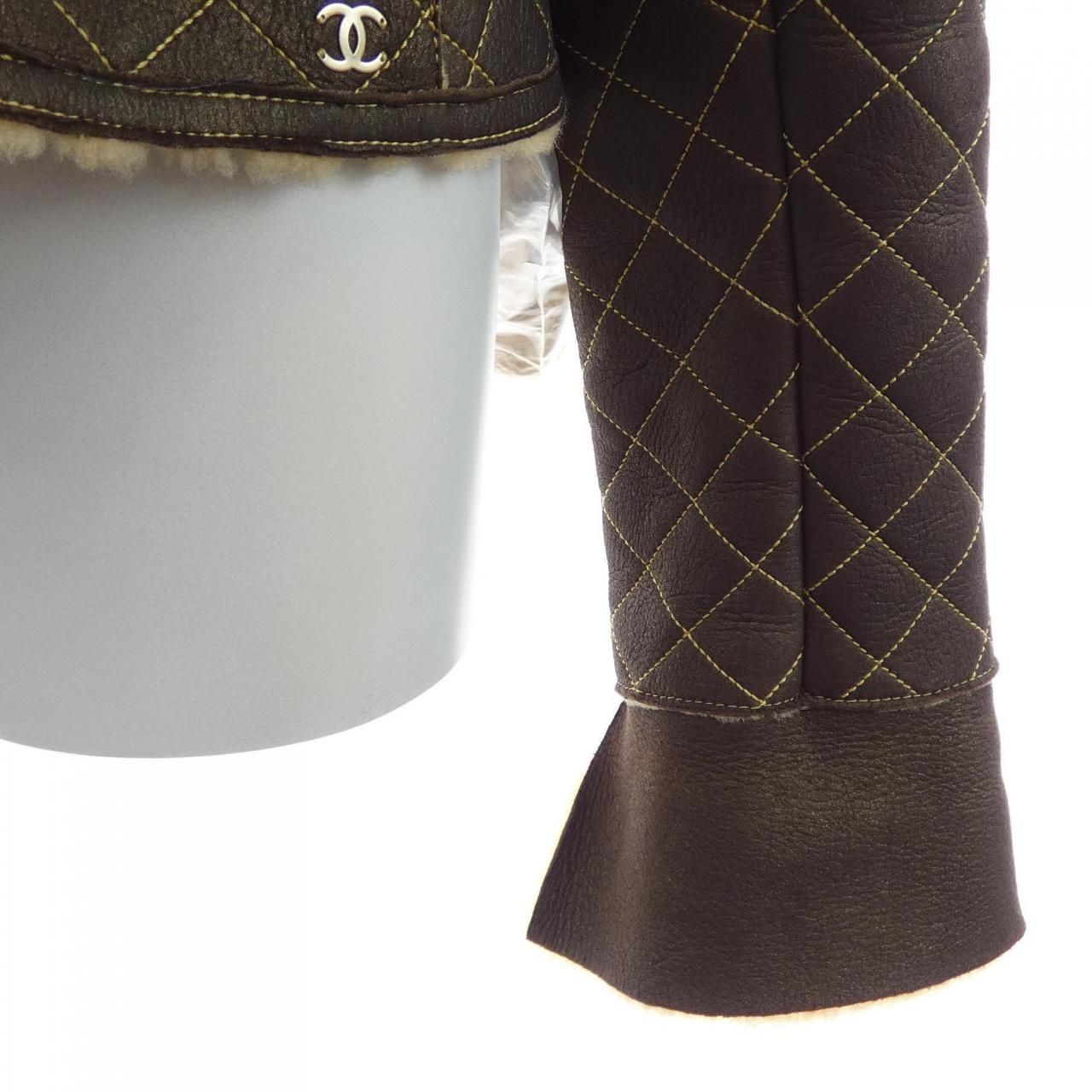 Chanel Vintage Shearling Jacket — view 6