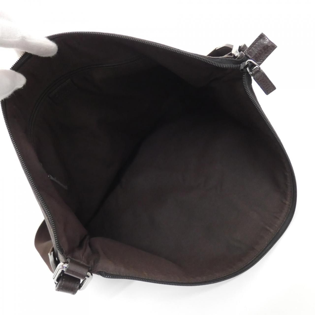 Gucci Shoulder Bag Brown — view 9