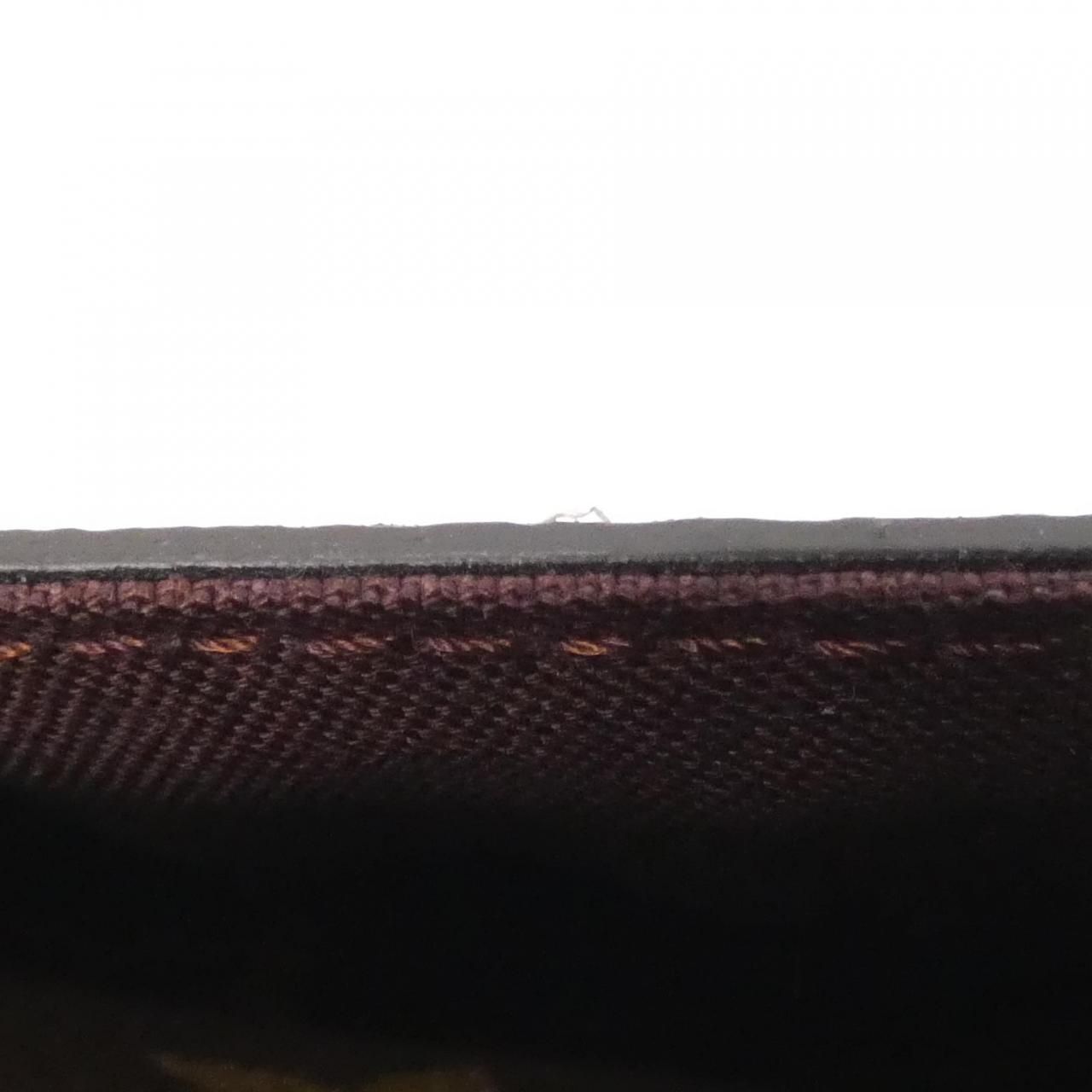 Louis Vuitton Monogram Viva Cite Shoulder — view 4