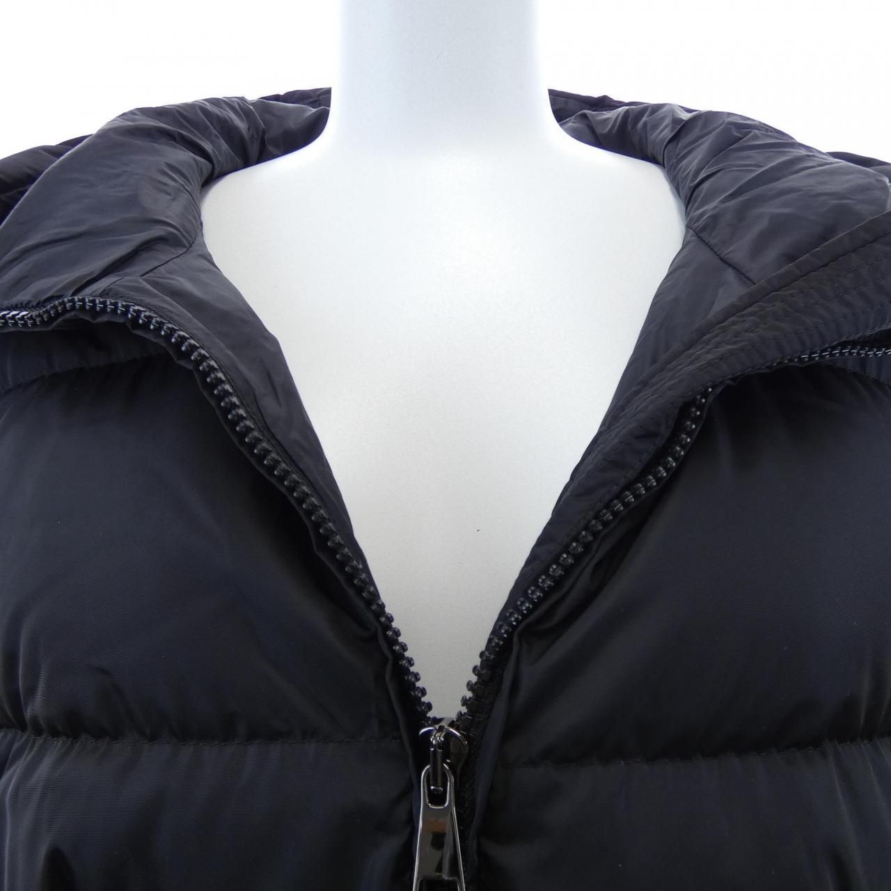 Moncler Avoce Down Jacket — view 8
