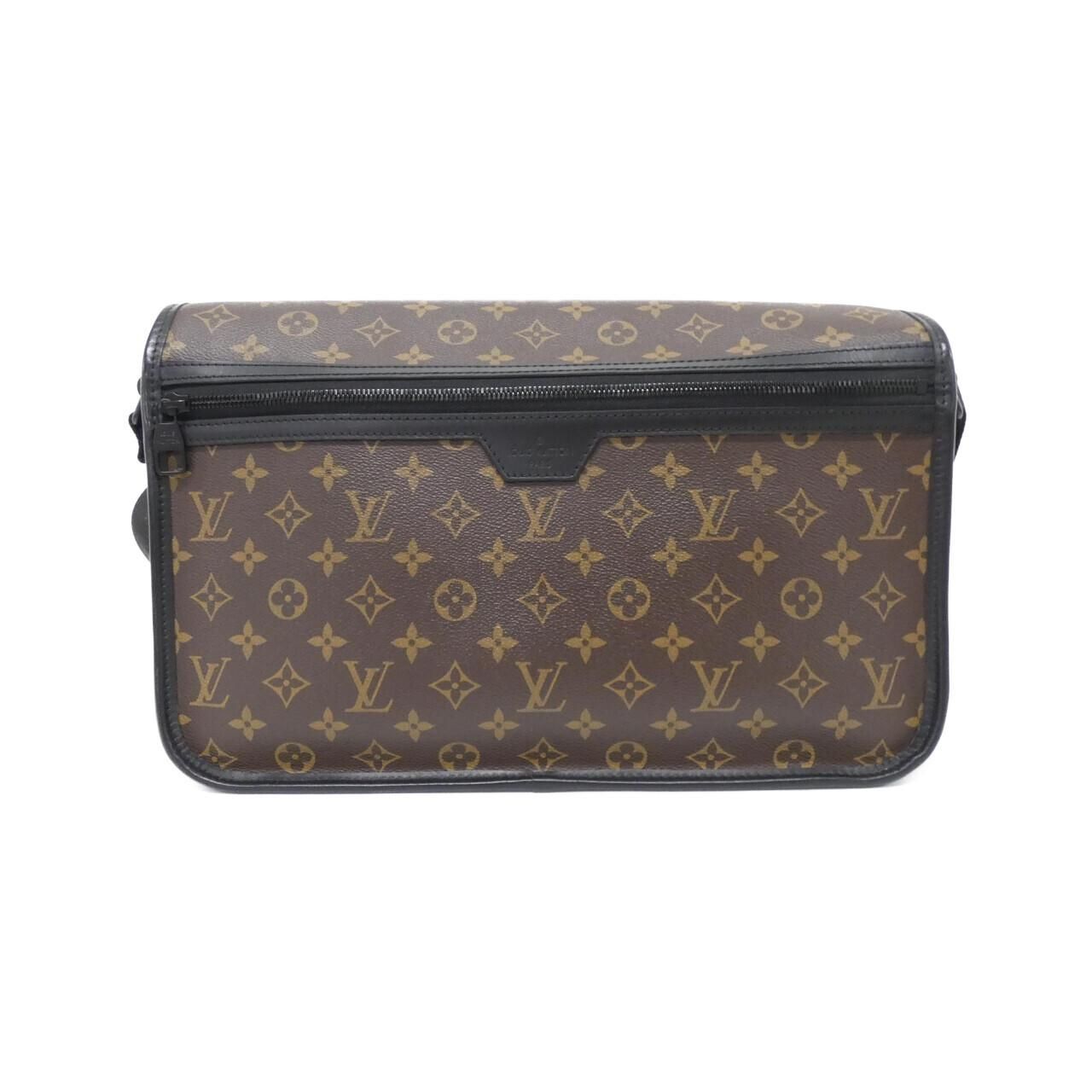 Louis Vuitton Monogram Macassar Arch Messenger GM Shoulder — view 2