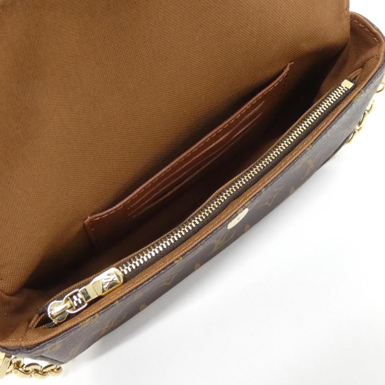 Louis Vuitton Monogram Wallet on Chain Ivy Shoulder — view 6