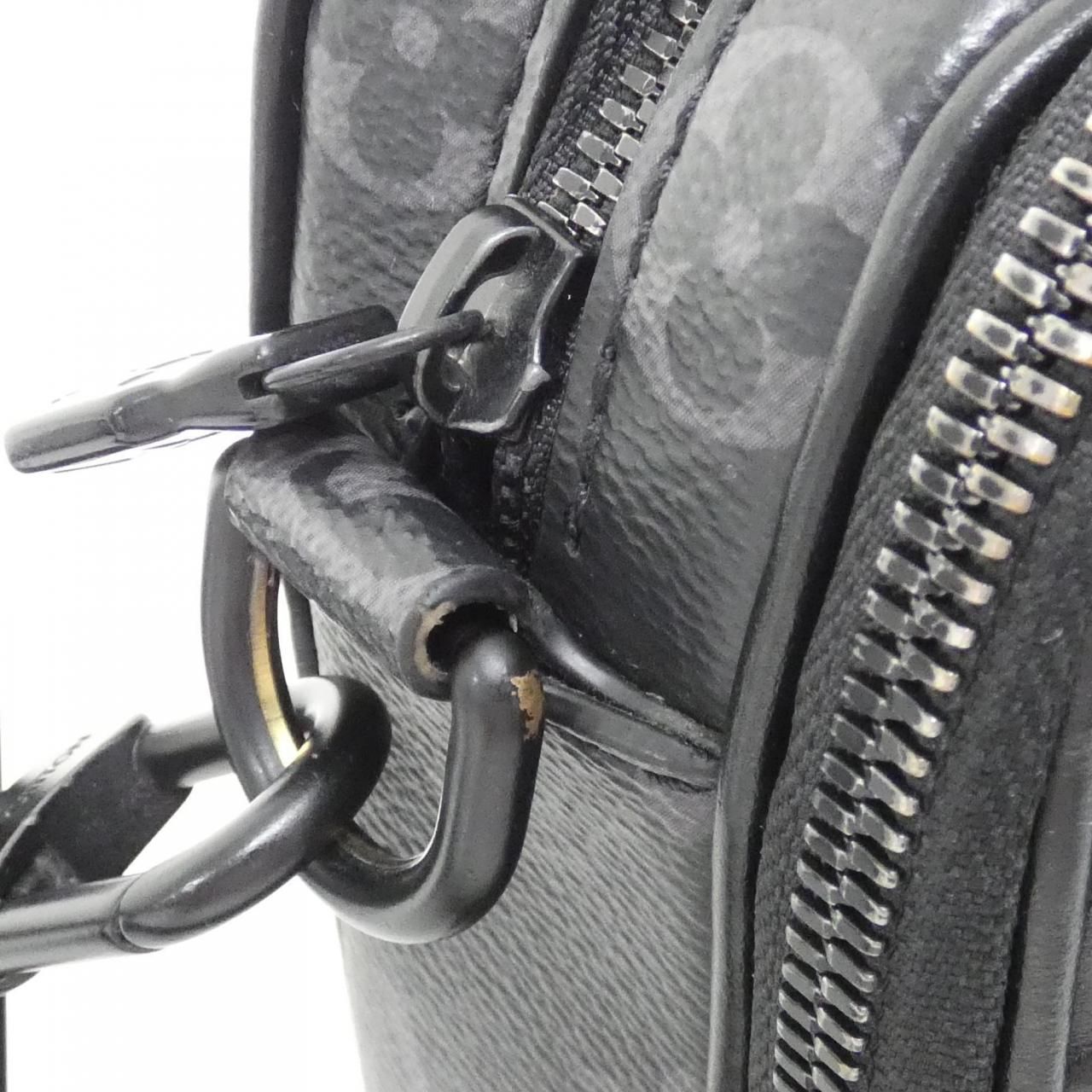 Louis Vuitton Monogram Eclipse Alpha Messenger Shoulder — view 4