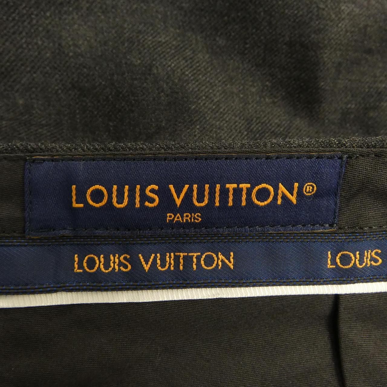 Louis Vuitton Pants Gray — view 4