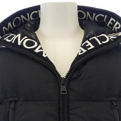 Moncler Montcla Down Jacket — view 6