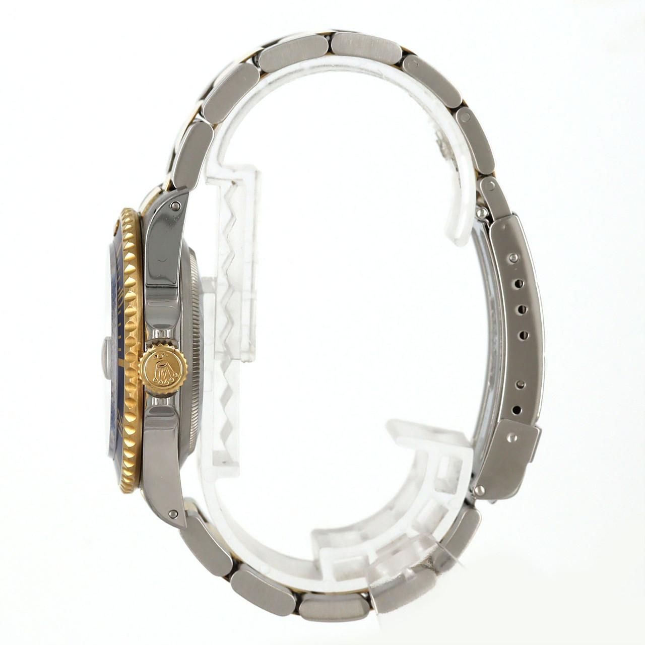 Rolex Submariner Date Automatic Winding T Number Watch — view 3