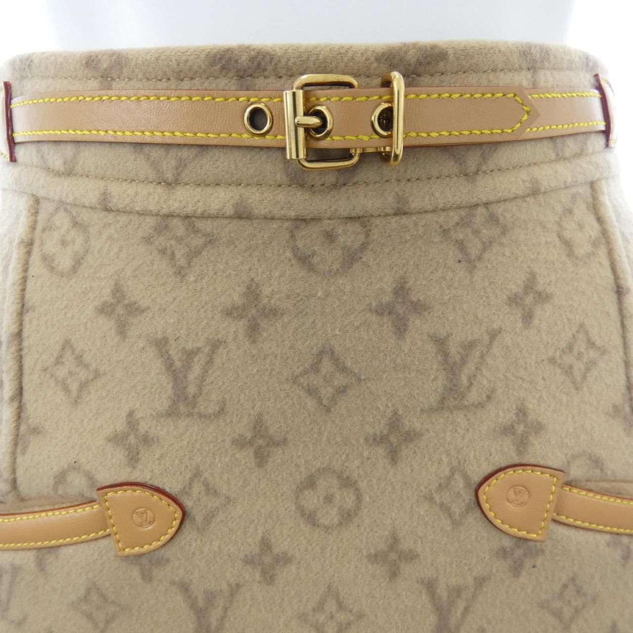 Louis Vuitton Preppy Double Face a Line Skirt — view 6