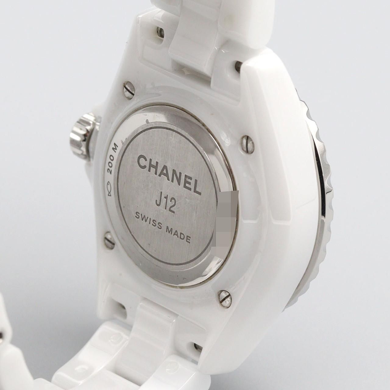 Chanel 33 Ceramic Quartz Watch — view 5