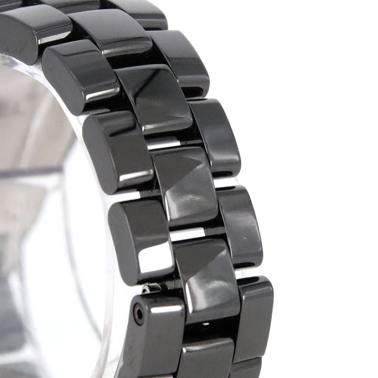 Chanel 33 Ceramic D Quartz Watch — view 3