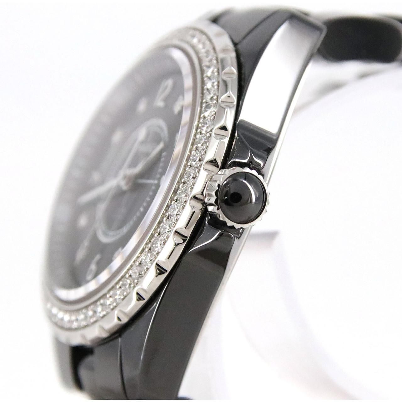 Chanel 33 Ceramic D Quartz Watch — view 4