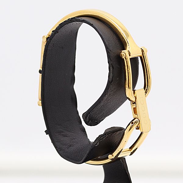Gucci Quartz Bangle Watch Black Dial — view 3