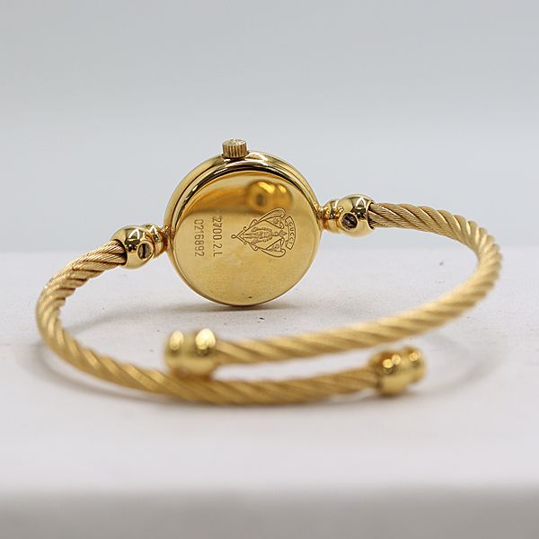Gucci Bangle Watch Quartz Shell Dial — view 4
