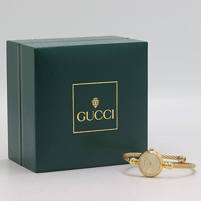 Gucci Bangle Watch Quartz Shell Dial — view 5