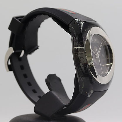 Gucci 137.1 Quartz Date Gray Dial Watch — view 3